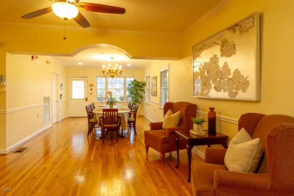 Cedar Creek's Auxiliary House dining room for residents living with mild and advanced dementia.