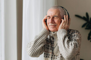 The Benefits of Music Therapy for Dementia